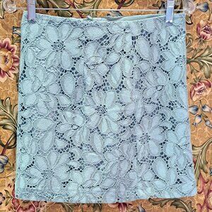 Green flower cut out overlay short skirt